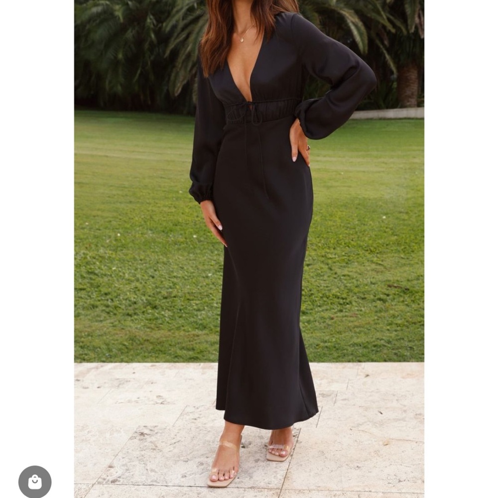 Amara maxi dress black